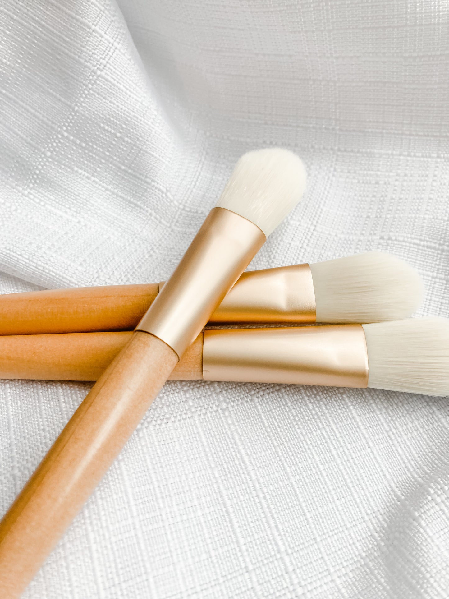 Vegan Lux Face Mask Brush